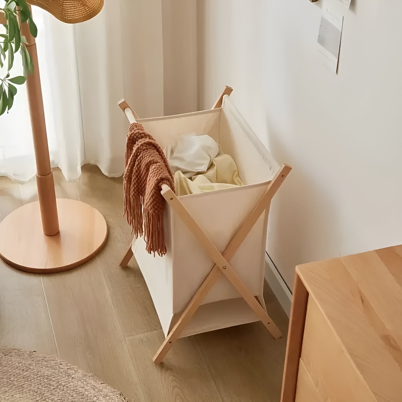Opvouwbare Houten Wasmand – Duurzaam, Ruimtebesparend en Stijlvol