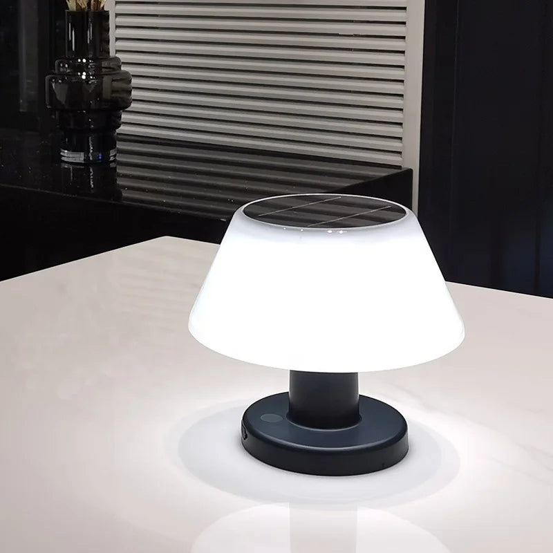 Zonne-energie Tafellamp – Oplaadbaar, Waterdicht en Modern LED-Design