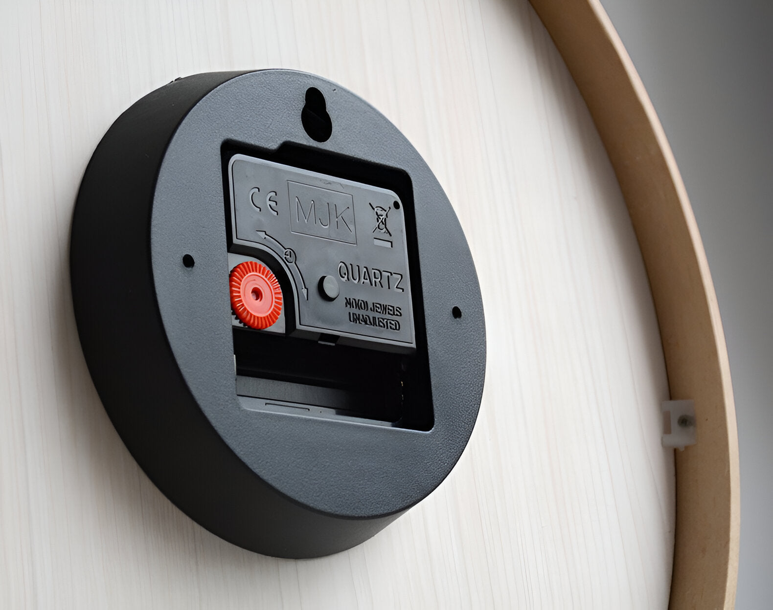 EleQuartz Klok - Ronde Wandklok - Nordic Houten Wandklok