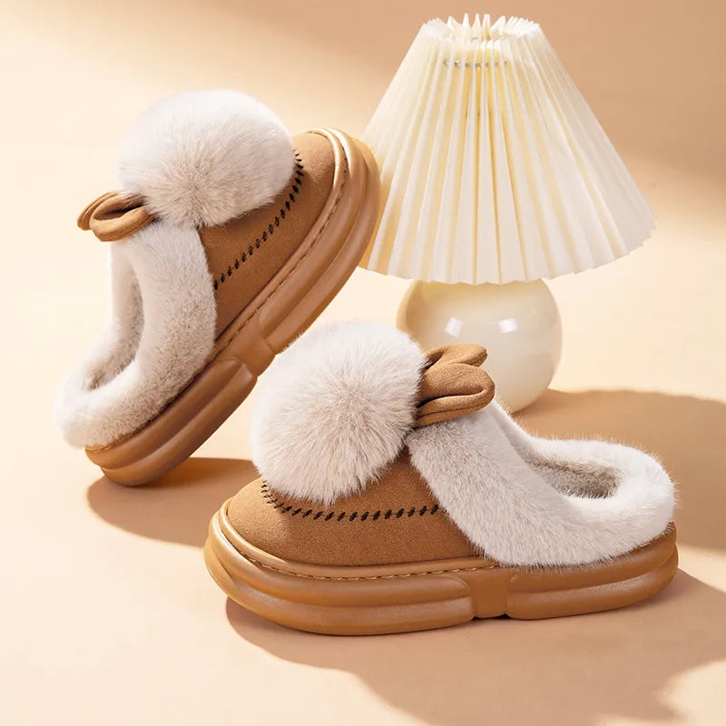 Fluffy Bunny Slippers met Faux Leer en Luxe Faux Bontvoering voor Ultiem Comfort en Warmte - Verkrijgbaar in Meerdere Maten