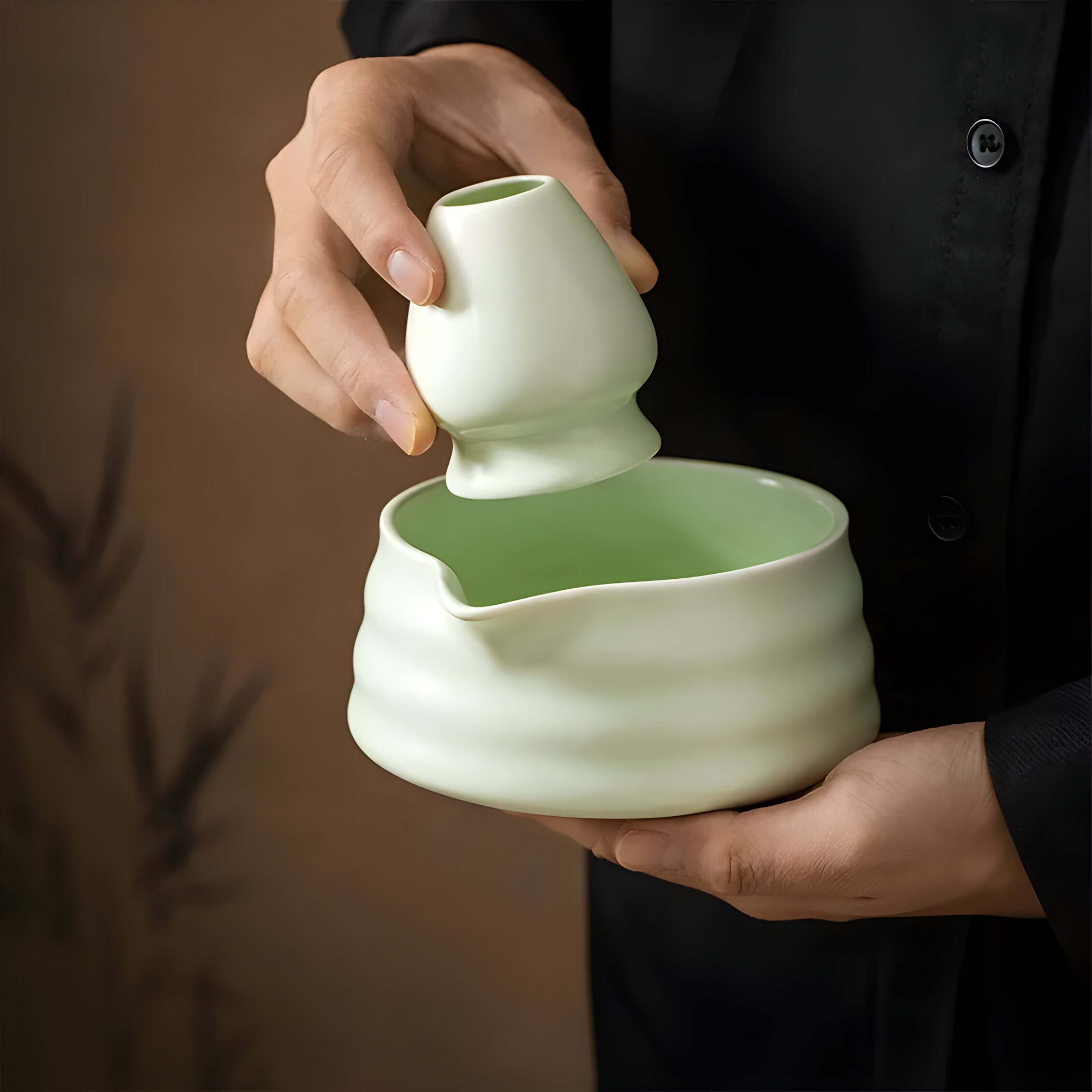 Matcha Set – Een traditionele matcha-brouwset met kom, perfect om thuis te ontspannen.