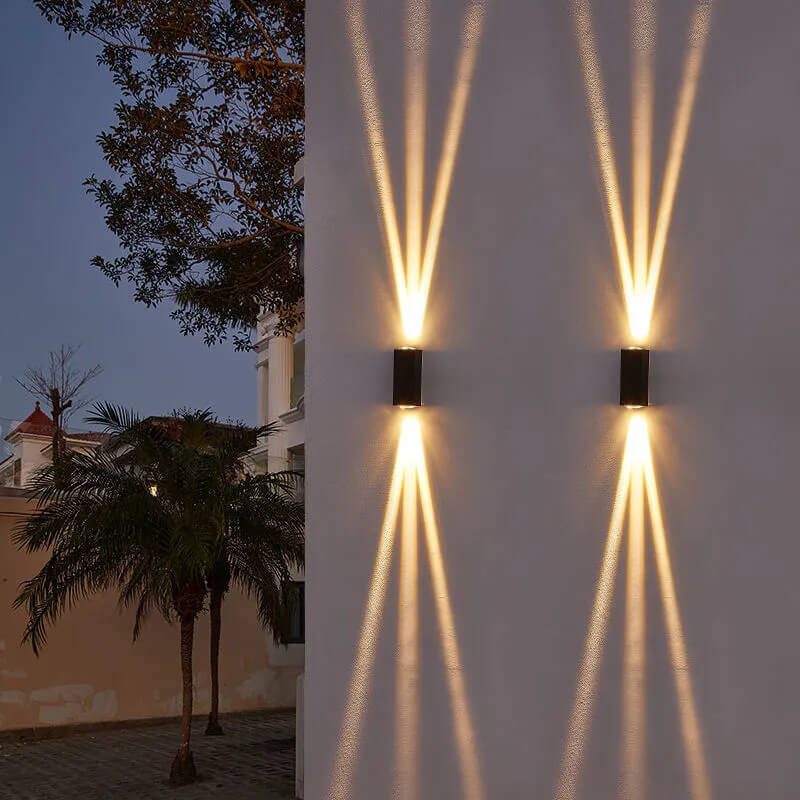 Moderne LED Buiten Wandlamp - Waterdicht IP65, Energiezuinig en Stijlvol voor Terrassen en Tuinen