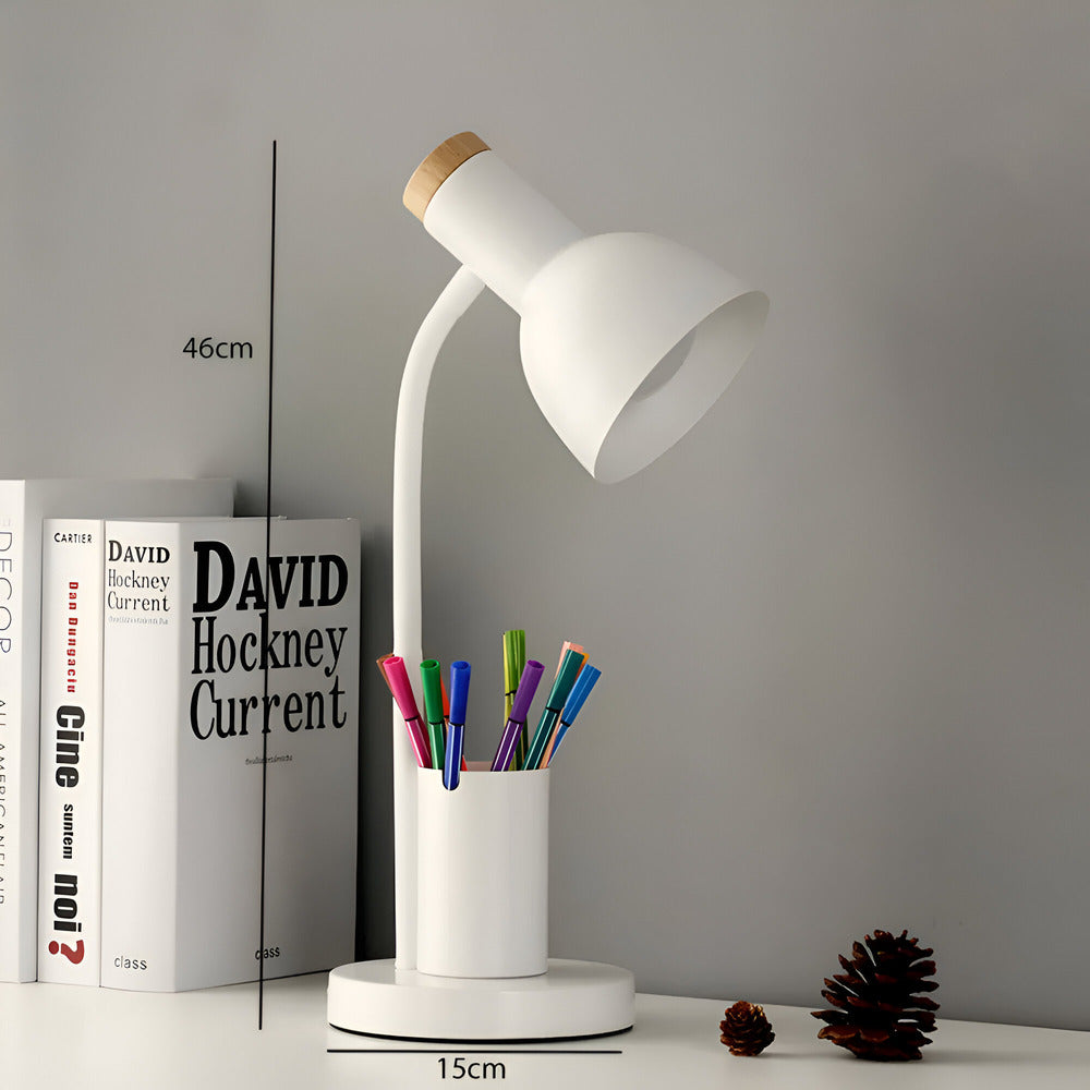 Moderne Scandinavische LED-tafellamp met stijlvolle pennenhouder - oogvriendelijke verlichting voor kantoor, lees- en woondecoratie