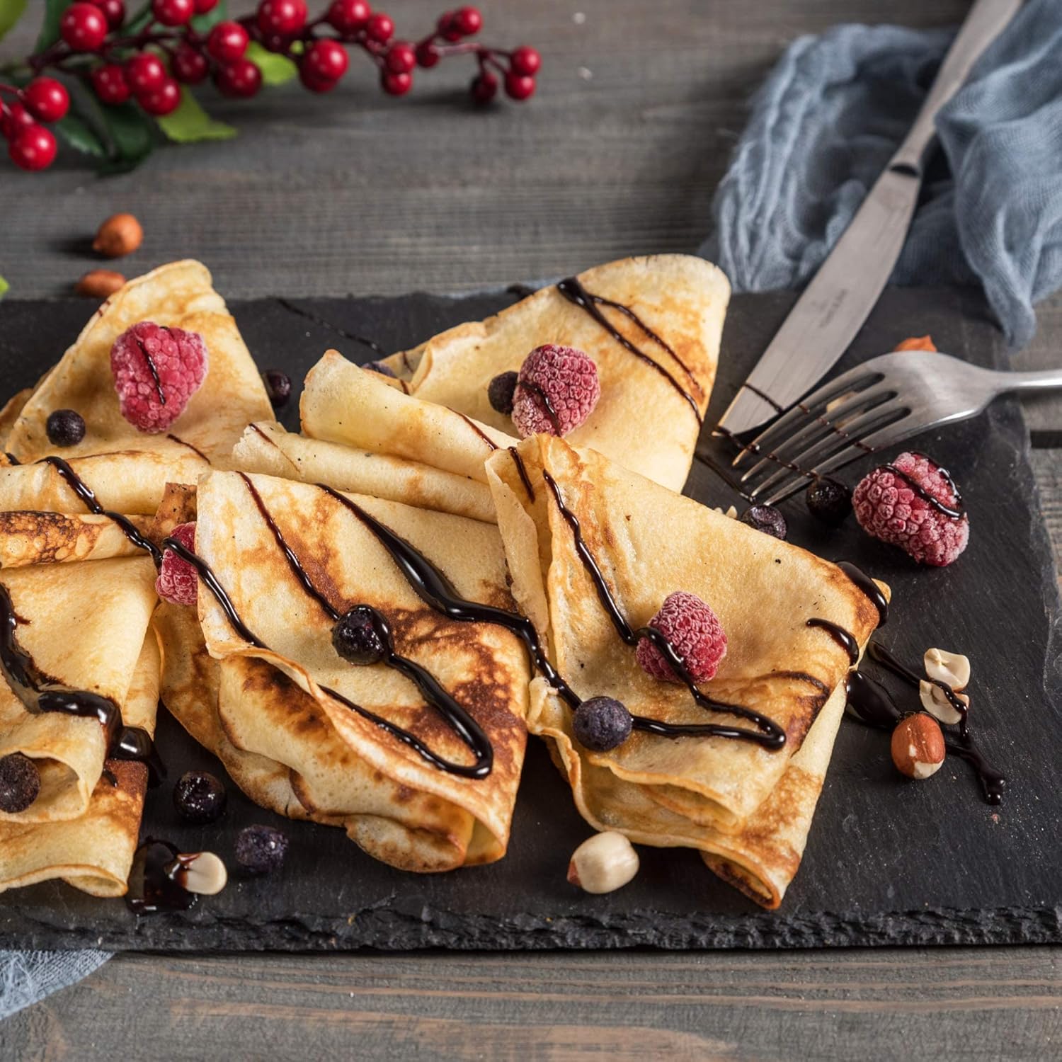 Pannenkoekenpan 20 cm met Ingebouwde Temperatuurregeling en Antiaanbaklaag – Inclusief Beslagkom, Spatel en Garde
