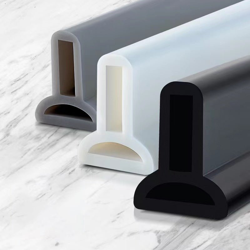 Waterdichtingsstrip voor badkamers en keukens – flexibel, duurzaam, zelfklevend