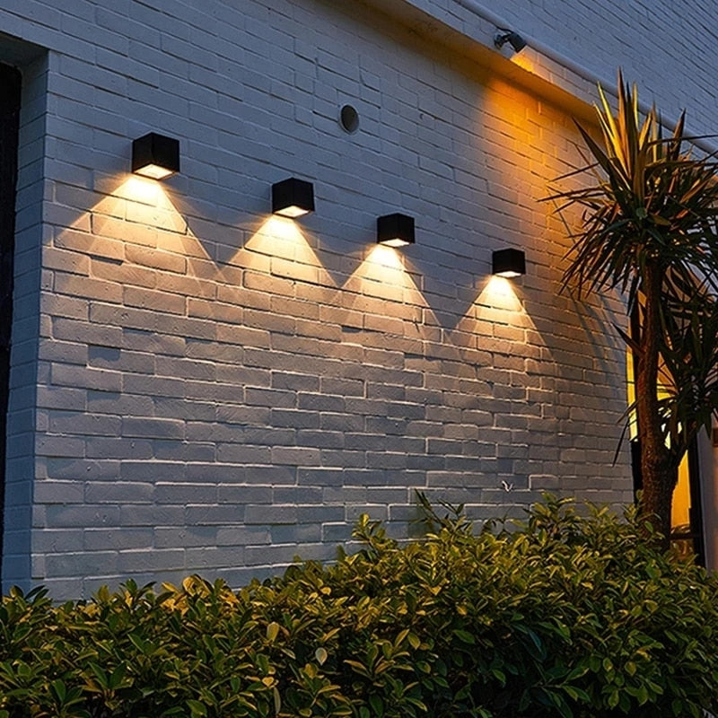 Solar Buiten Wandlamp IP65 met Automatische Lichtsensor en Minimalistisch Design voor Tuin en Terras