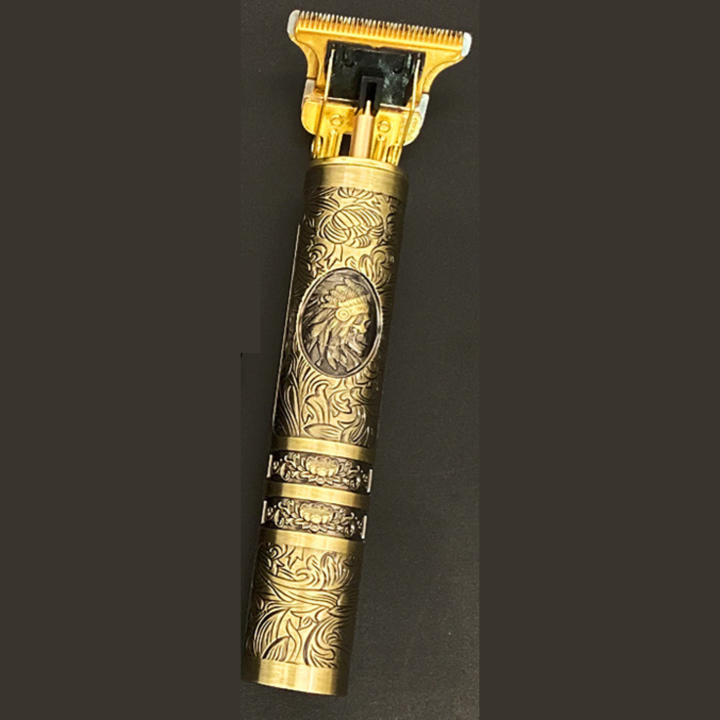 Vintage Baardtrimmer met Precisiesnit en USB Oplaadfunctie - Krachtige, Wasserdichte Trimmer voor de Beste Baardverzorging