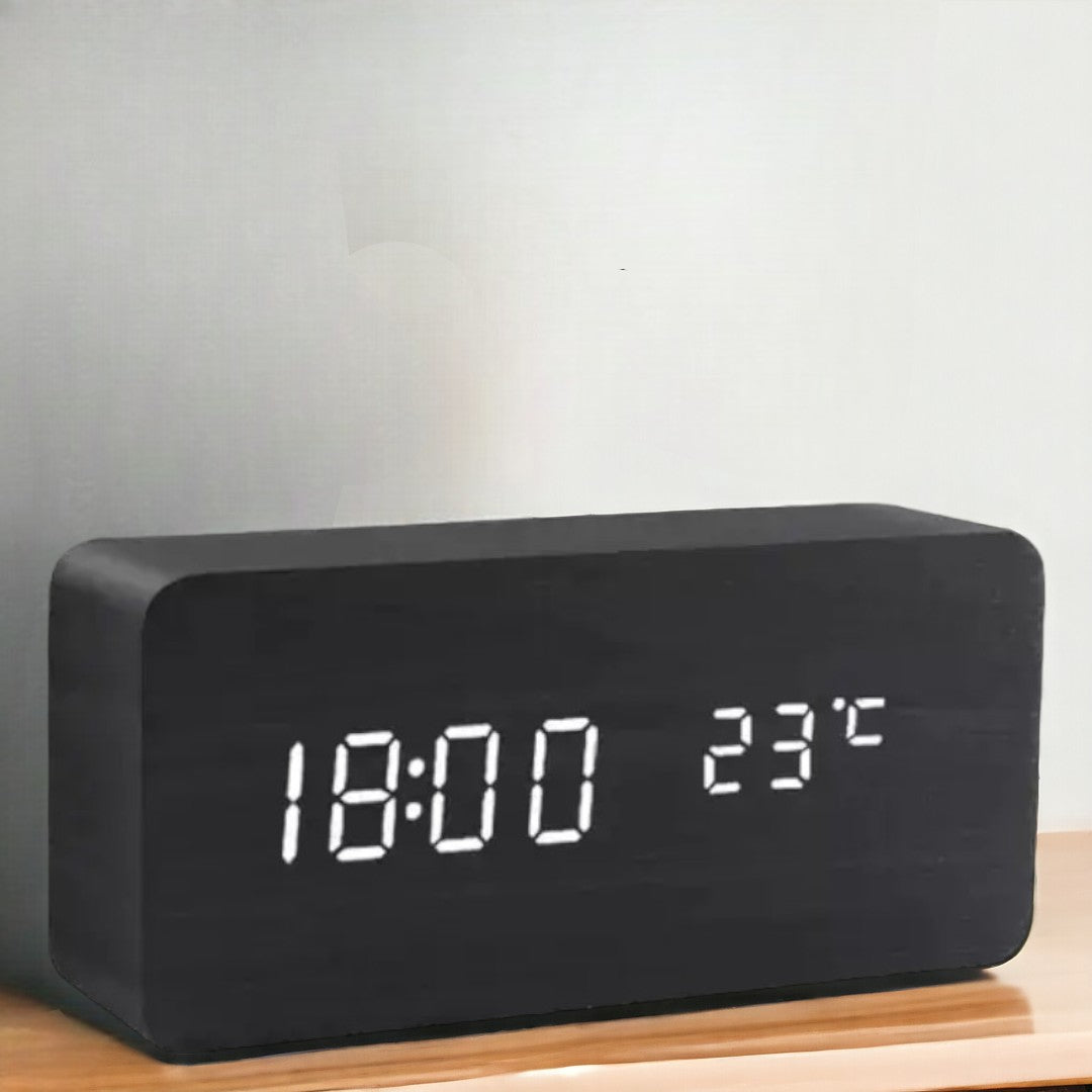 Digitale Houten Wekker – LED Display, Spraakbesturing, Instelbare Helderheid