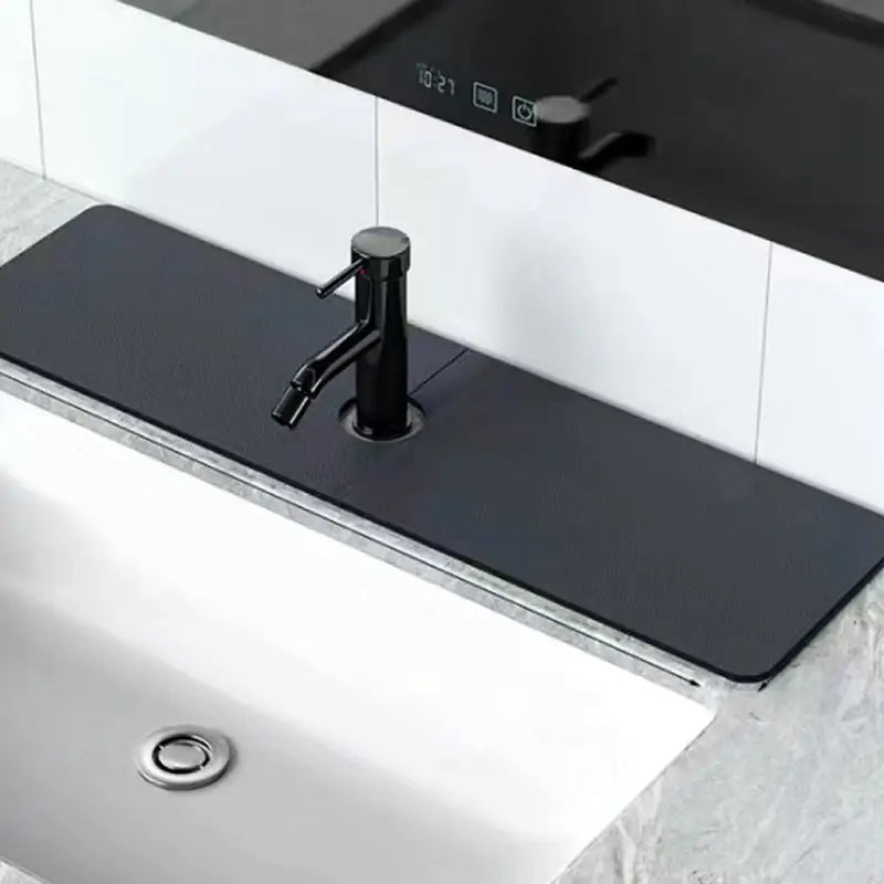AquaMat Gootsteen mat voor keuken- en badkamerkranen – Hoogwaardig materiaal, antislip achterkant, gemakkelijk schoon te maken