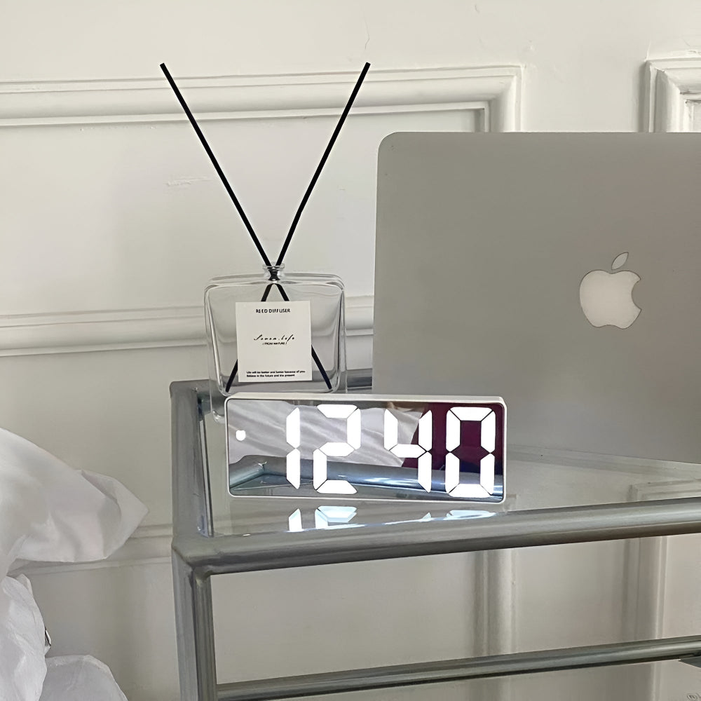 Digitale Wekker met Spiegel en Snoozefunctie - Temperatuurweergave, 12/24-Uur Weergave, Compact Ontwerp