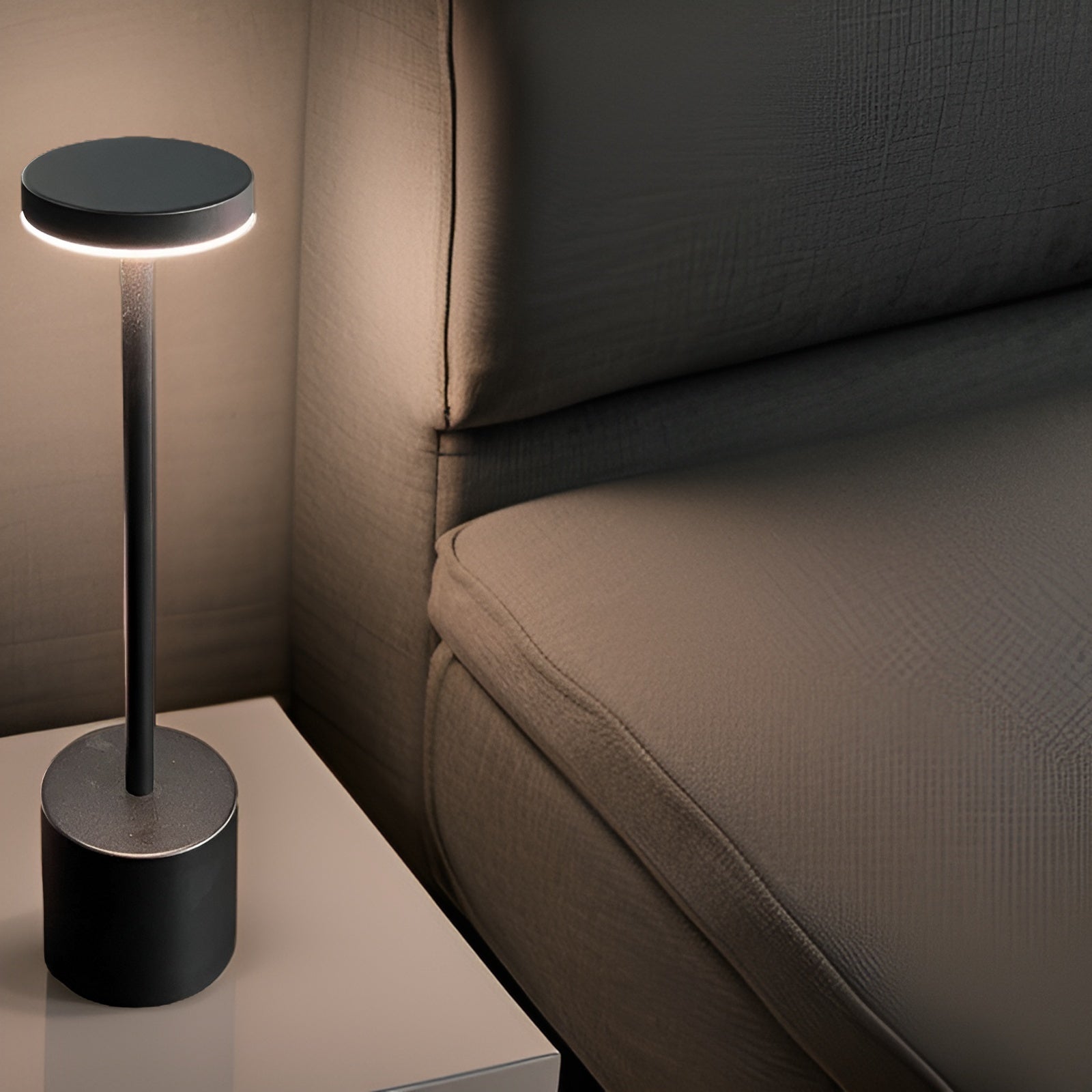 Draadloze Oplaadbare Tafellamp met Dimbare Functie en Drie Kleurtemperaturen - Modern LED Design