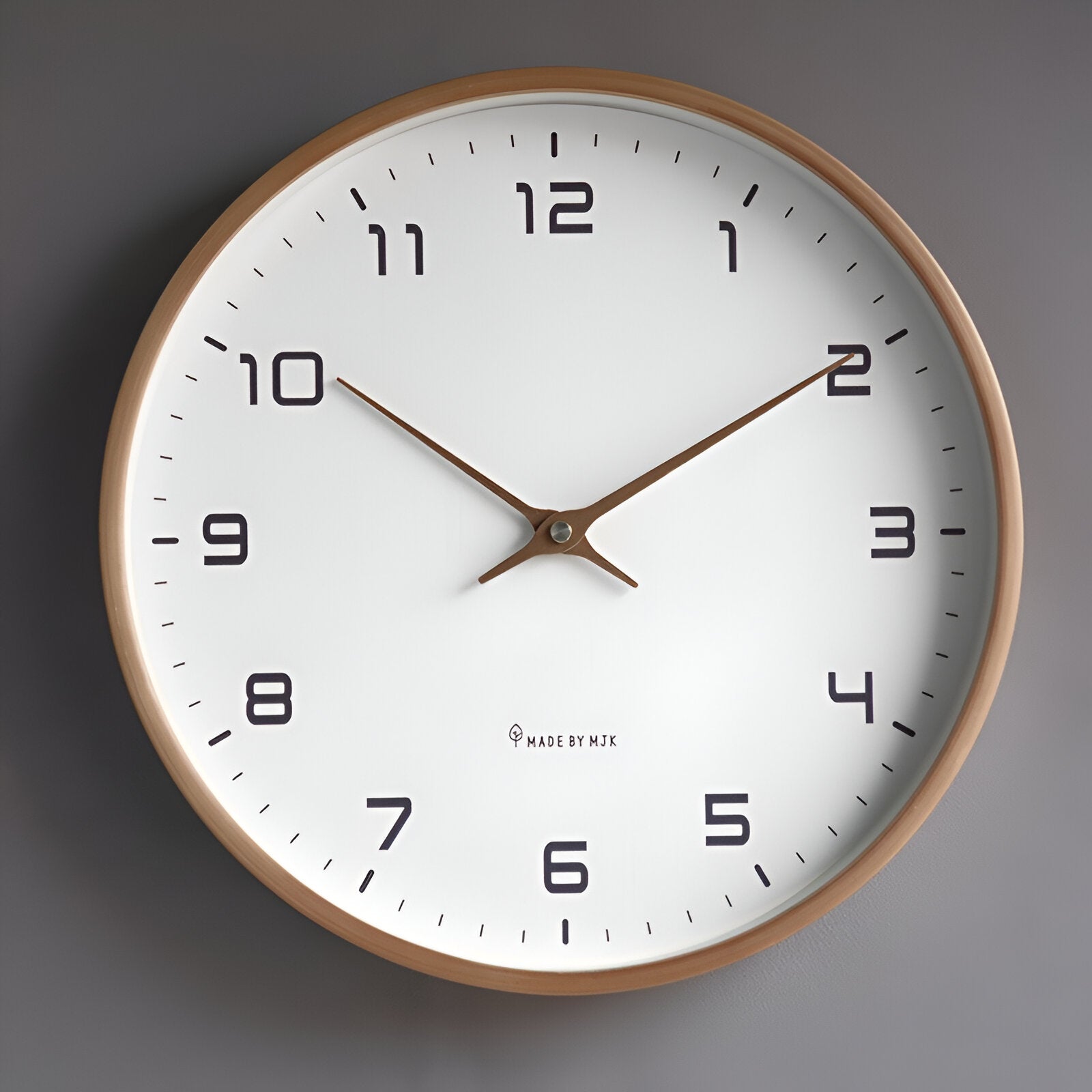 EleQuartz Klok - Ronde Wandklok - Nordic Houten Wandklok