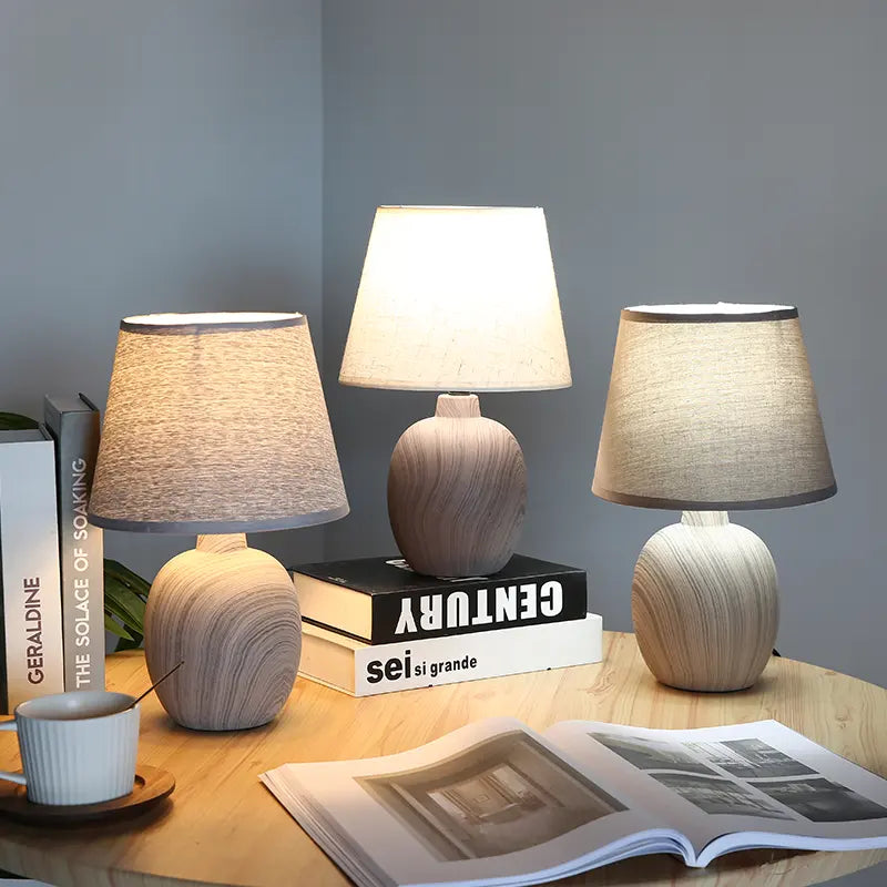 Moderne LED Tafellamp – Oplaadbaar & Verstelbare Helderheid – Energiebesparend Ontwerp
