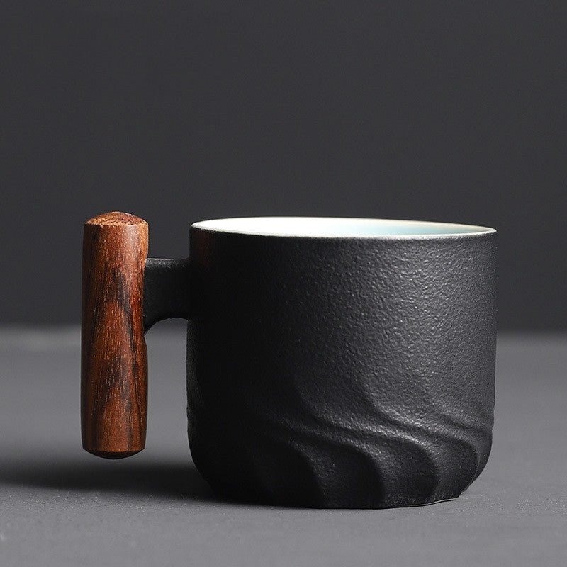 Handgemaakte kop met handvat – Japans ontwerp voor espresso en sake