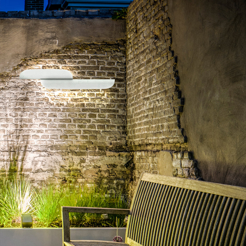 Moderne waterdichte gebogen buitenwandlamp met LED-verlichting - Geschikt voor tuin en terras