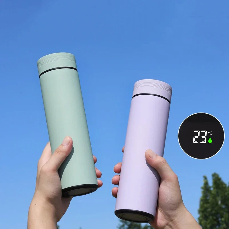 Geïsoleerde fles 500 ml met LCD-temperatuurdisplay - dubbelwandig en BPA-vrij voor warme en koude dranken
