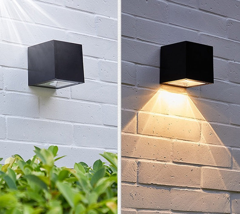 Solar Buiten Wandlamp IP65 met Automatische Lichtsensor en Minimalistisch Design voor Tuin en Terras