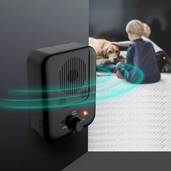 Ultrasonic Anti-Bark Device met Automatische Activatie en Aanpasbare Frequentie – Veilig en USB-oplaadbaar voor Binnen en Buiten