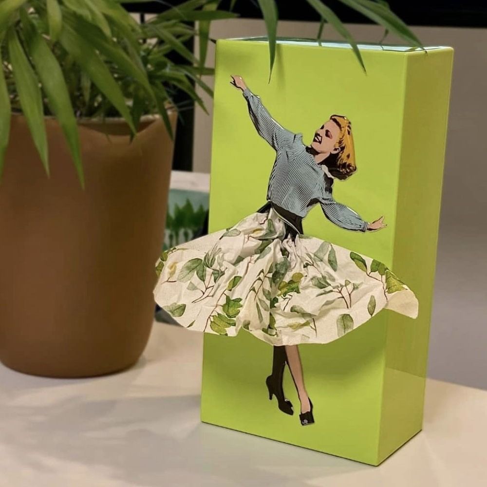 Vliegende Rok Tissuebox - Speels Ontwerp voor Elk Interieur, Duurzaam en Praktisch voor Thuis of Kantoor
